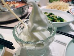 -黄记煌三汁焖锅(新佳丽江汉路店)