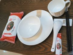 -玉舌尖私房菜(裕华店)