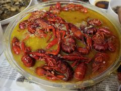 -扒虾小妹儿麻辣海鲜(宏图街店)