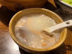 -富正毅三下锅·湘西韵味(天门山索道店)