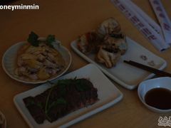 绍兴糟鸡+张飞牛肉+蟹黄生煎-咬不得高祖生煎·简餐(高银街店)