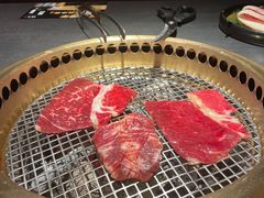 -铭牛烧肉·和牛海鲜自助(高新月牙湖店)