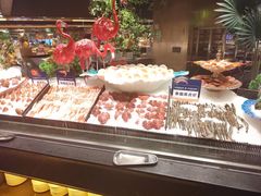 -钱小奴海鲜自助黑金店(杭州滨江龙湖店)