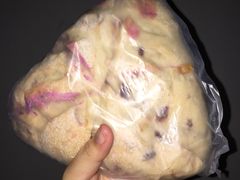 蔓越莓三角芝士包-Juicy Bakery(大学路店)