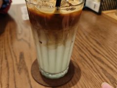 -工页咖啡X COFFEE(龙东路店)