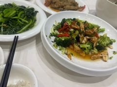 -巨元河鲜酒楼·清远特色菜名店(英德店)