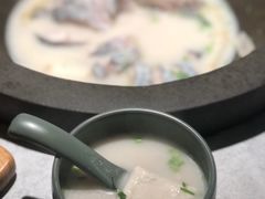 -鲜潭蒸汽石锅鱼(五道口购物中心店)