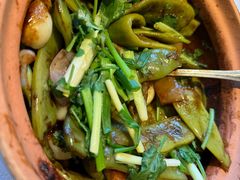 -八府香鸭·啫啫煲(华山路店)