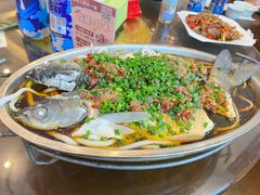 -自游人·美食一楼