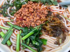 纯正云南小锅米线-遇见阿家村云南菜(魏公村店)