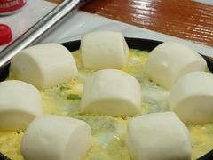 香煎小馒头-70後铁锅炖(坡博总店)