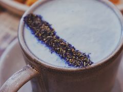 -FLOVIE FLORIST CAFE