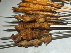 -街角等你.大连海鲜烧烤.经典铁板海鲜串(西安路店)