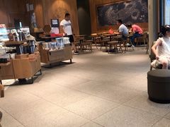 -星巴克(西安李家村万达店)