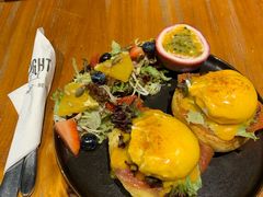 烟熏三文鱼班尼迪蛋-BE BRIGHT KITCHEN(正佳广场店)
