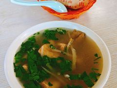 豆泡汤-洪峰浩老北京烧饼夹肉(角门路店)