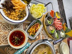 -顶上头·螺蛳火锅(五一新村店)