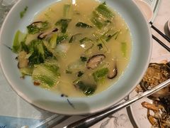 -沪华海鲜大酒楼(南汇店)