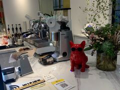 -Fridi Patisserie Cafe