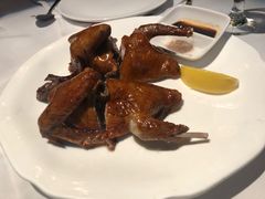 招牌红烧乳鸽-太平馆西餐厅(北京路店)