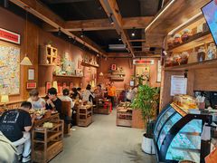 -巴卤社老火锅(财富店)