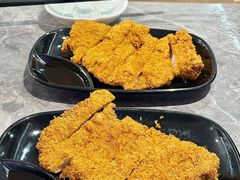 -莱莱小笼·乔艾