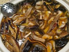 -杨记山珍鸡煲菌汤锅