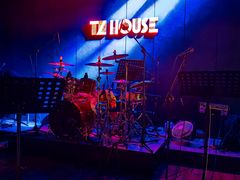 -TZ House音乐现场(茅台店)