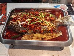 -鸣记脆皮烤鱼(岐山路店)