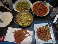 -欢唱KTV(东街店)