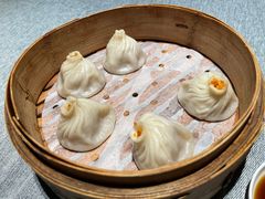 蟹粉小笼包-绿波廊(豫园店)