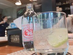 -Chom Cafe and Restaurant