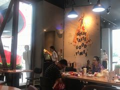 -必胜客(滨江店)
