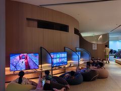 -涨巢·潮玩水疗局