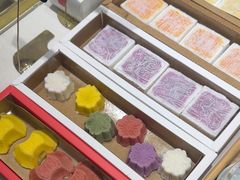 -阮大兴糕团(杭州西湖银泰百货店)