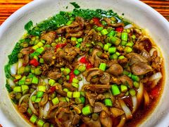 酸辣鸡杂粉-肆姐面粉馆(坡子街店)