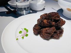 沪市牛肉粒-屋里厢上海菜馆