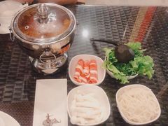 -滇越乘象云南餐厅(豆各庄店)