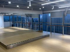 -乐刻运动健身(城西银泰店)