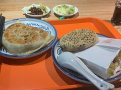 -小放牛炒菜馆(军校店)