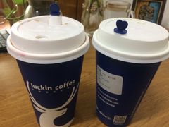 -瑞幸咖啡(怡富广场店)