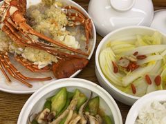 -雪梅月子中心(华侨城店)