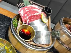 -何发发和牛烧肉·鳗鱼榴莲放题自助(乐峰广场店)