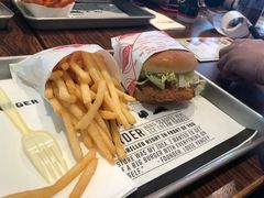 -FATBURGER 特富客汉堡(外交公寓店)