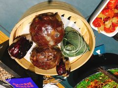 -八月美食小馆(银泰城总店)