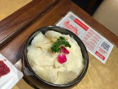 -左庭右院鲜牛肉火锅(金山万达店)
