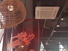 -老闵田螺馆·南昌特色小炒(梦时代店)