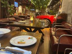 -1886德国汽车餐厅(外滩中央店)