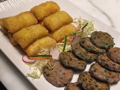 蔬菜鱼饼拼海鲜卷-顺德美的万豪酒店-万豪中餐厅