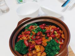 -千灯盛汇·头牌粤菜(致越优城店)